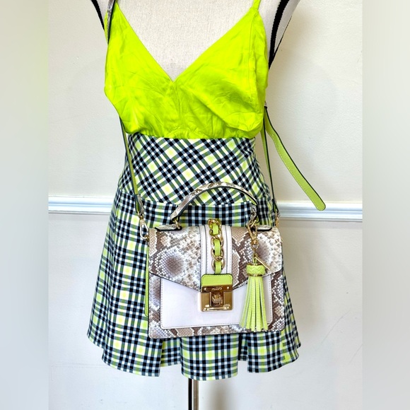 Neon green crop top and green checked tennis mini skirt. Both L - Picture 2 of 3